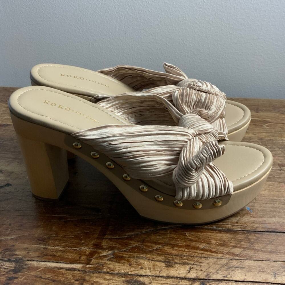 Koko + Palenki Jana Heel in Champagne Satin NWOT‎ size 8.5